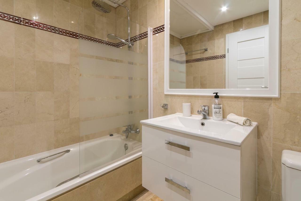 Costa Del Sol Beach Apartment Estepona Buitenkant foto