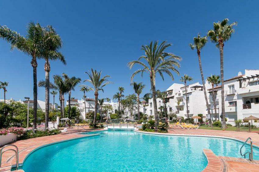 Costa Del Sol Beach Apartment Estepona Buitenkant foto